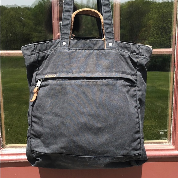 Fjallraven Totepack No. 1 in Black - Picture 2 of 8